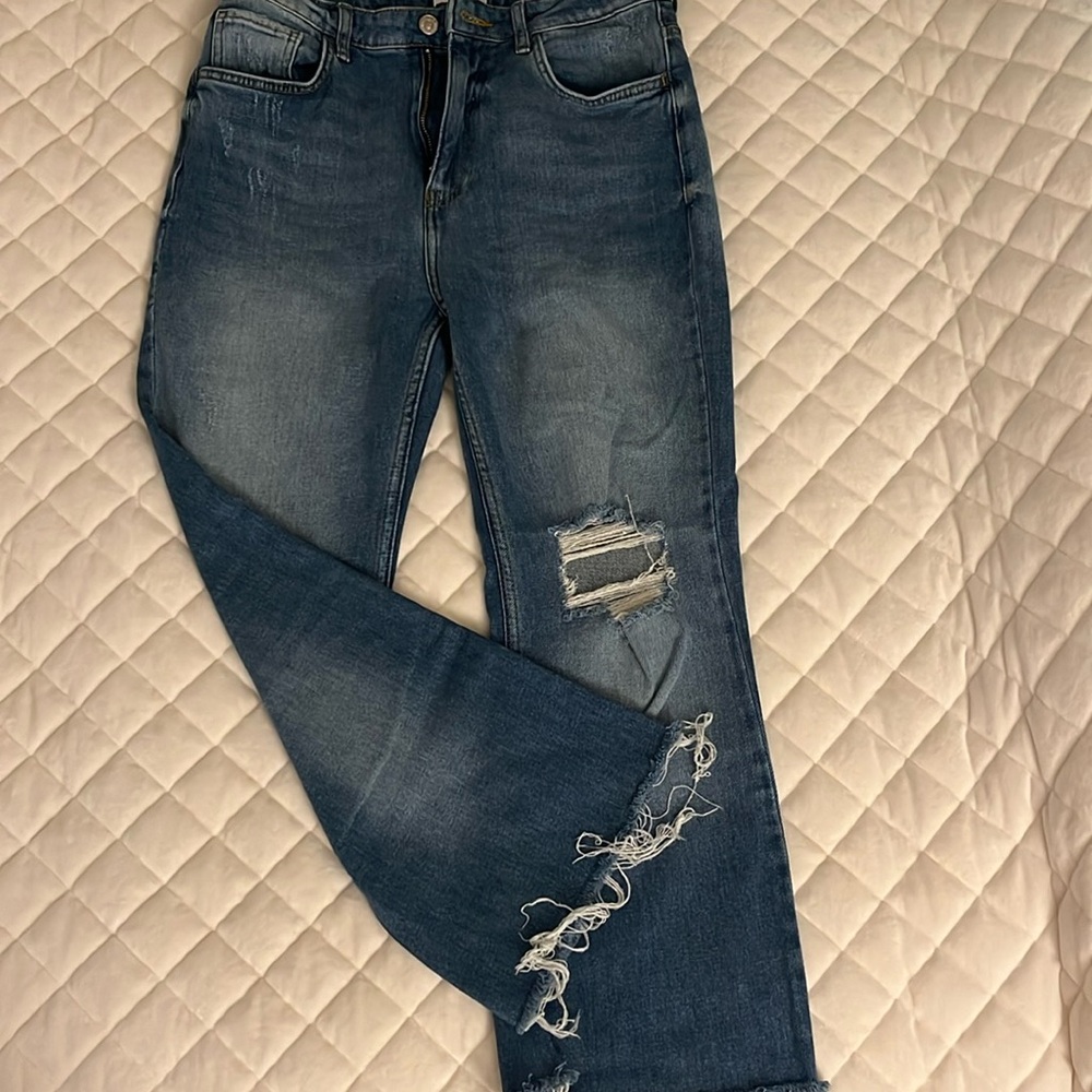 Ankle length jeans